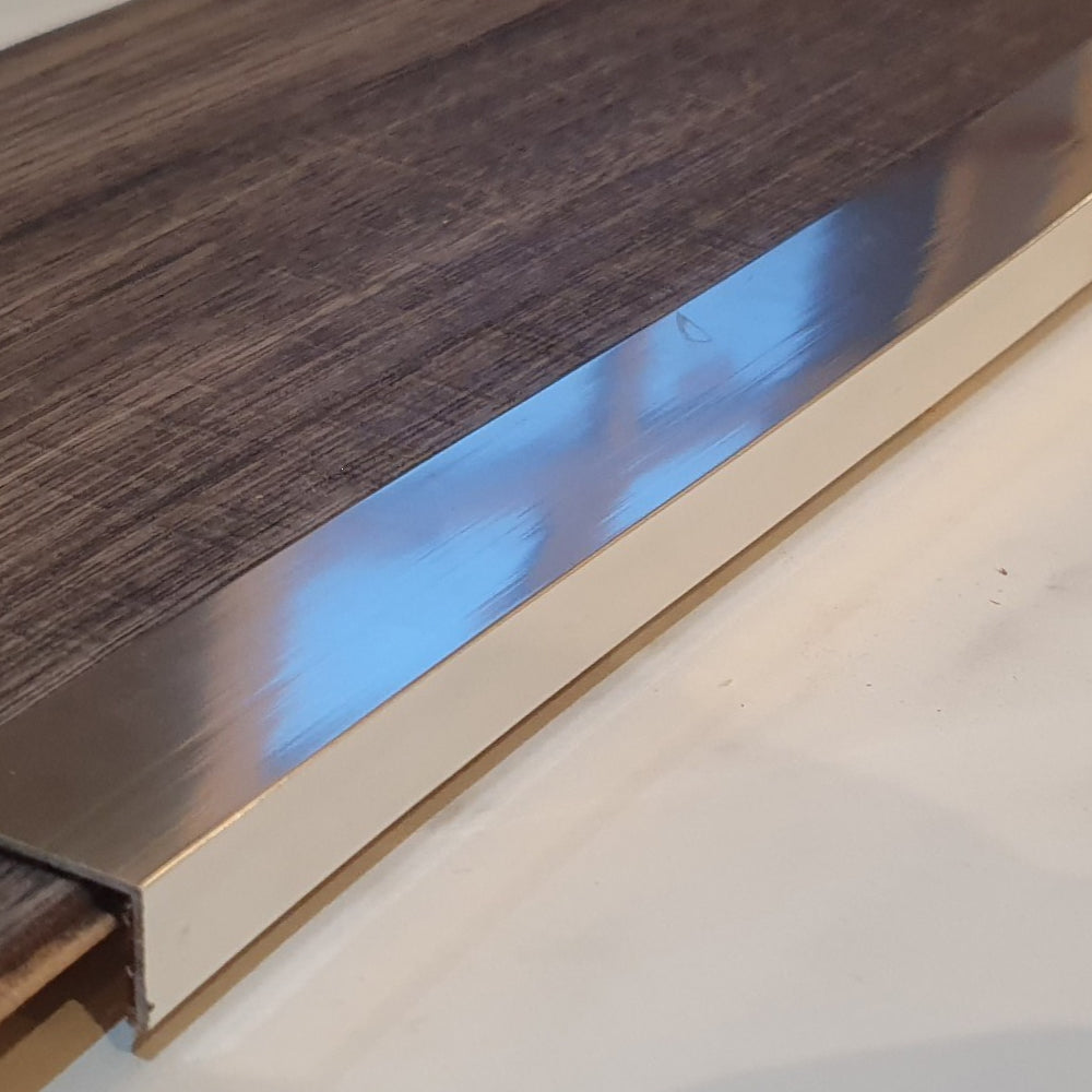 Deluxe Chrome Corner Aluminium Stair Nosing Strong Adhesive Back Cover Strip Nosing Edge 900mm