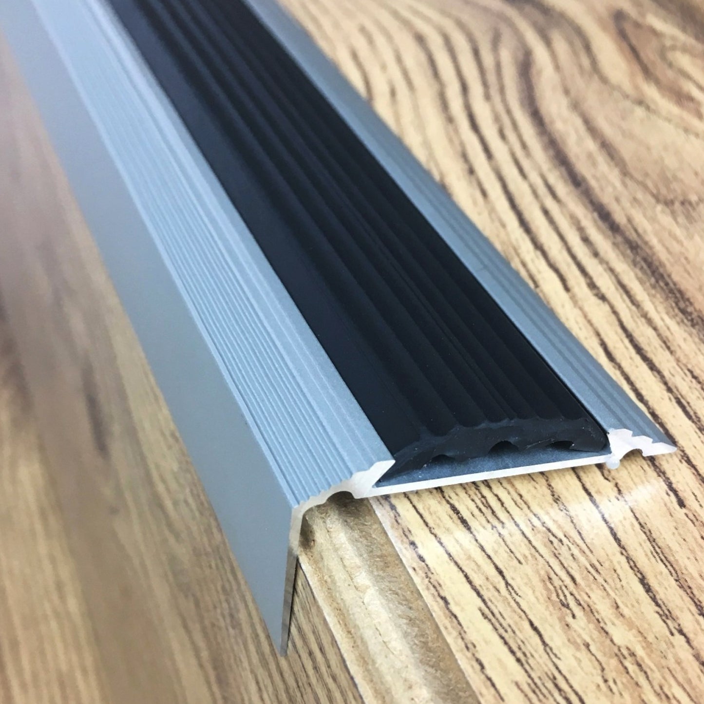 Commercial Grade Anodised Aluminium Stair Nosing Edge Trim Step Nose Edging 1.20m Length